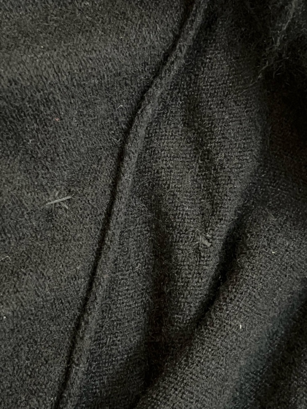 InCashmere 100% Cashmere Ruana Wrap | Raccoon Fur Trim | Black| L-XL - Picture 10 of 14